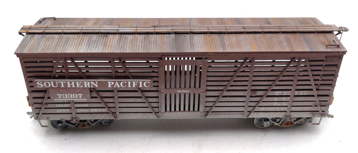 Red Caboose RR-39002-26 HO SP Freight Car #73397 - Weathered LN/Box