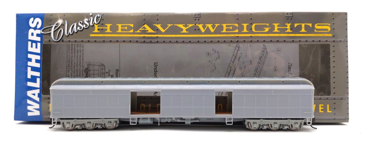 Walthers 932-10500 Undecorated ACF 70' Heavyweight Baggage Car LN/Box