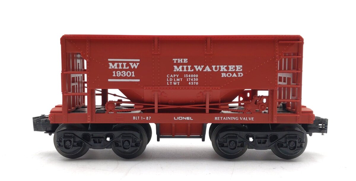 Lionel 6-19301 O Gauge Milwaukee Road Ore Car LN/Box