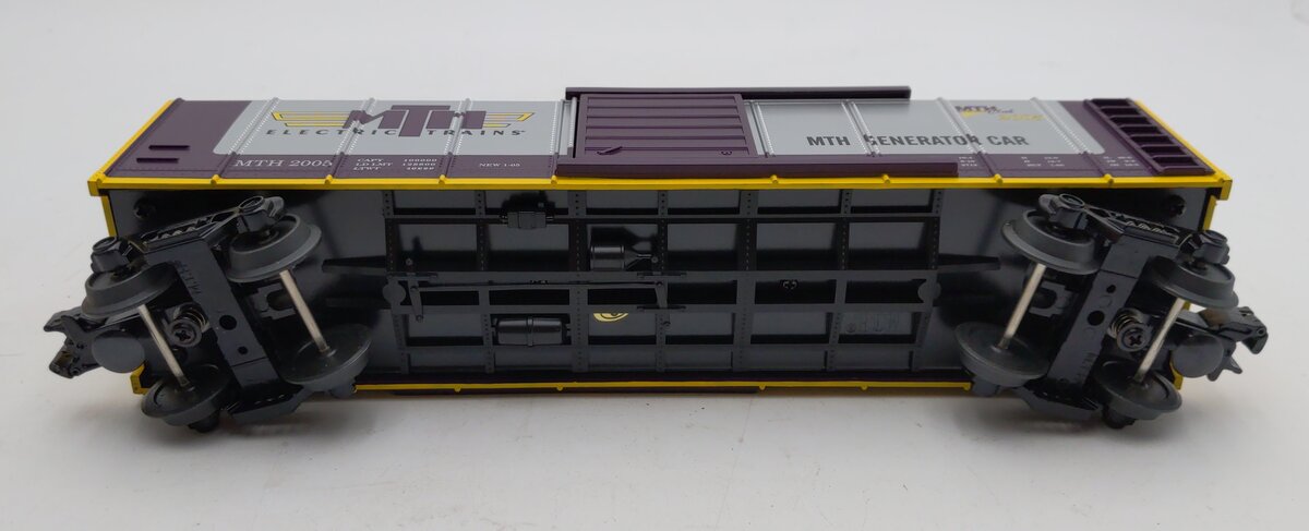 MTH 30-74223 O Gauge MTH RRC Rounded Roof Boxcar #2005 with Generator MT/Box