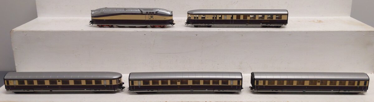 FLEISCHMANN 1040 GAUGE TRAIN ドイツ製　鉄道模型 FLEISCHMANN 1040 GAUGE TRAIN ドイツ製 鉄道模型 FLEISCHMANN 1040