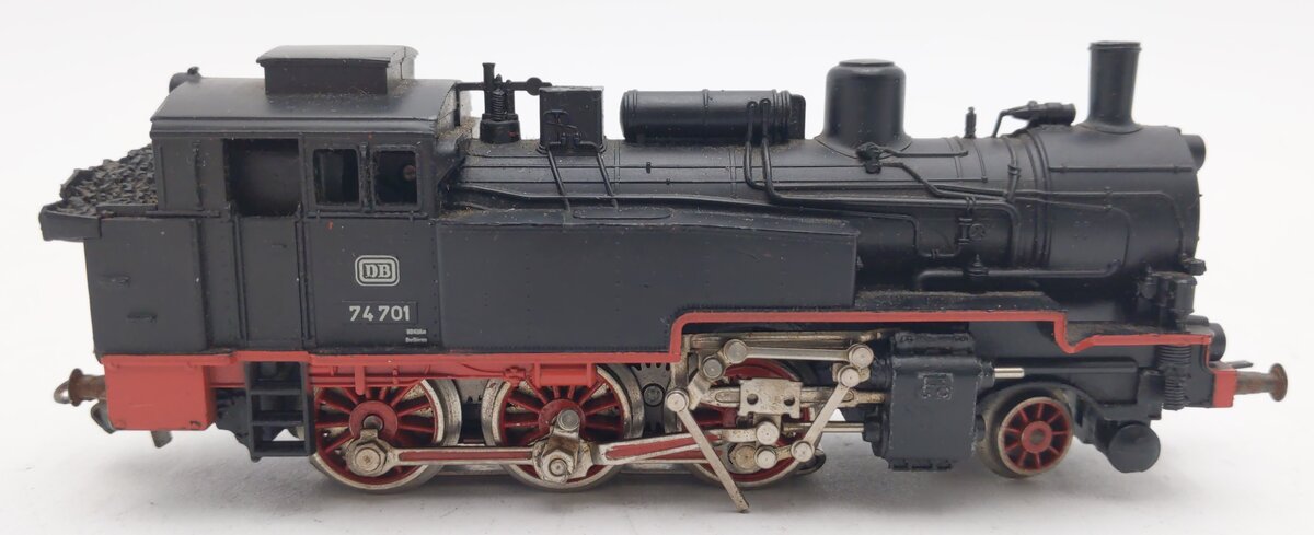Marklin 3095 HO Scale BR 74 2-6-0 Steam Locomotive VG/Box