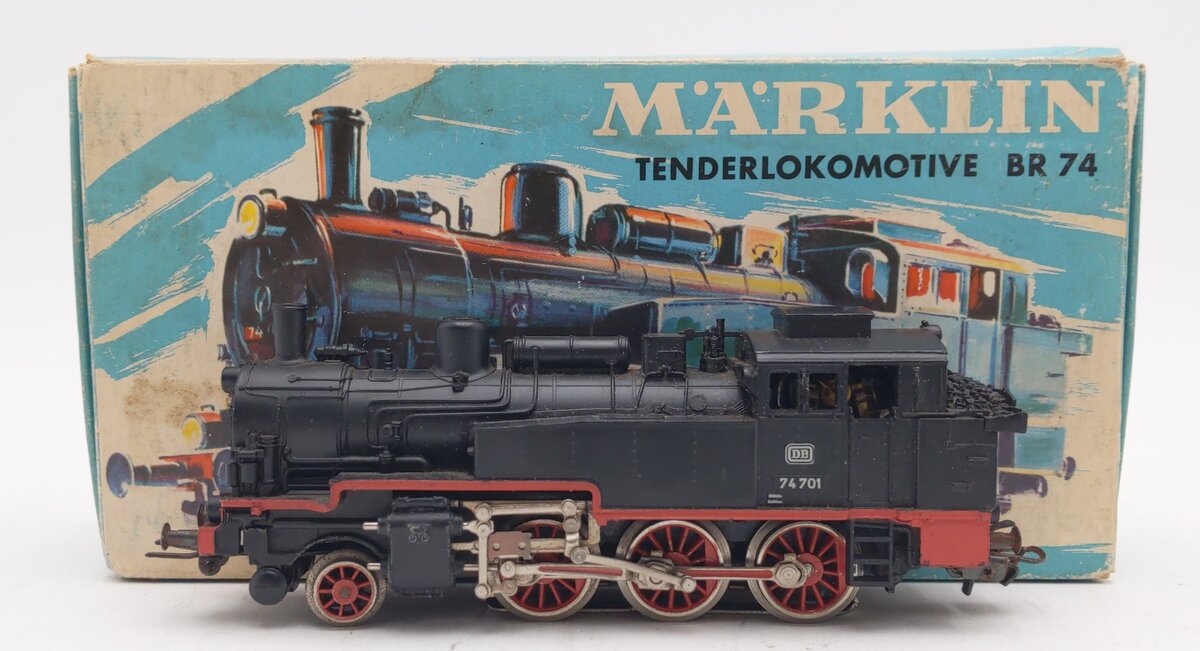 Marklin 3095 HO Scale BR 74 2-6-0 Steam Locomotive VG/Box