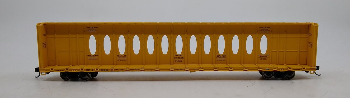 Walthers 910-4811 HO CN 72' CB Flatcar #23032