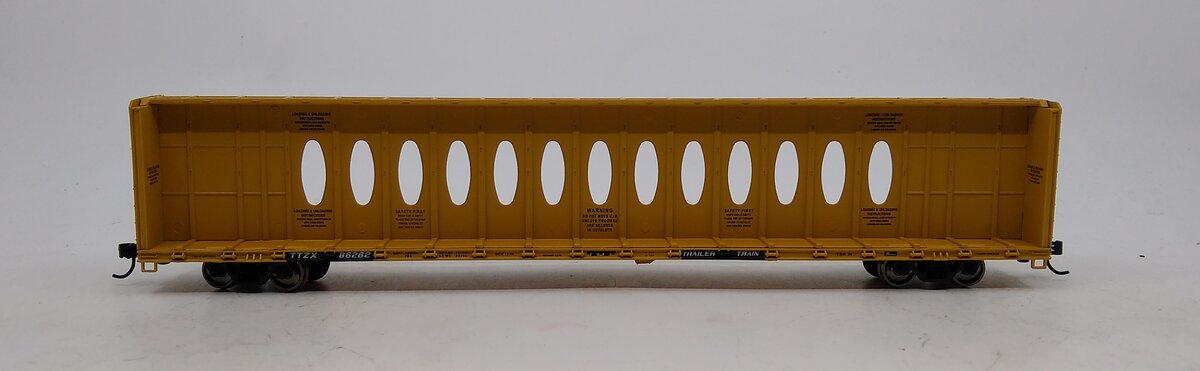 Walthers 910-4831 HO TTZX Centerbeam Flatcar #86282