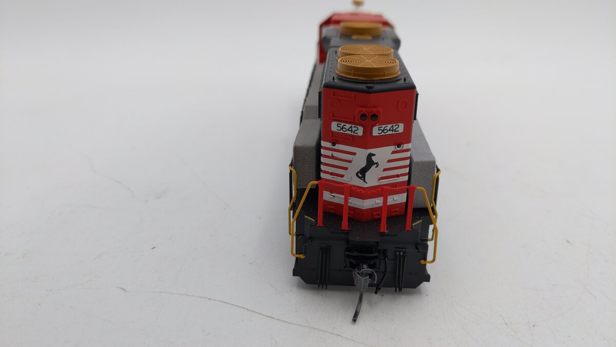 MTH 85-2054-1 HO Norfolk Southern GP38-2 Diesel Locomotive #5642 w/DCC/PS3