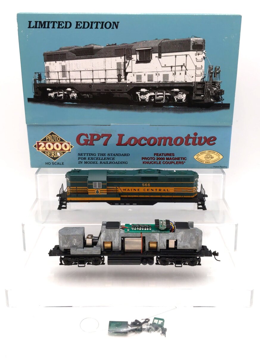 Proto 2000 23005 HO MEC GP7 Phase II Diesel Locomotive w/Dynamic Brakes #566 EX/Box