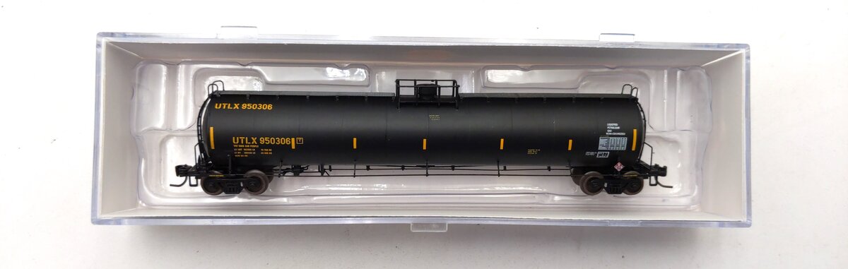 Athearn 23511 N UTLX 33,900 Gallon LPG Tank/Early #950306