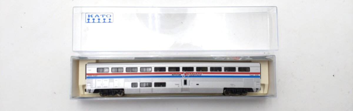 Kato N Scale Amtrak Superliner Coach Phase III #34050 LN/Box