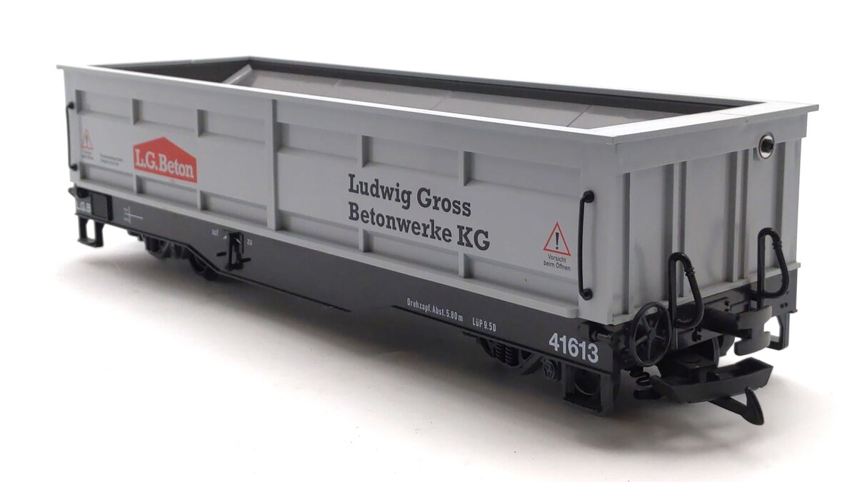 LGB 41613 LG Beton Manual Unloading Gondola