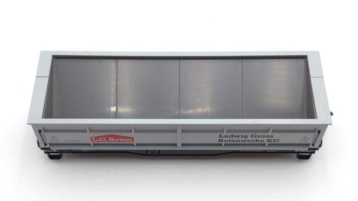 LGB 41613 LG Beton Manual Unloading Gondola