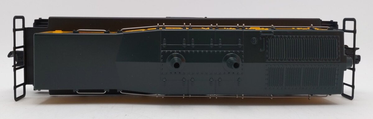 Lionel 6-18928 O Chicago & North Western Calf Dummy Diesel Locomotive EX/Box