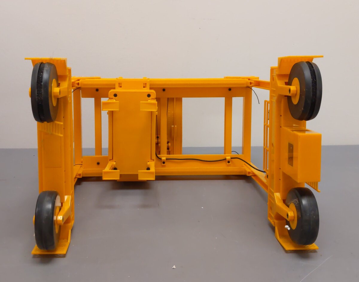 Lionel 6-12741 O Gauge Union Pacific Intermodal Crane LN/Box