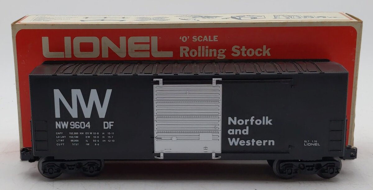 Lionel 6-9604 O Gauge Norfolk & Western Hi-Cube Boxcar