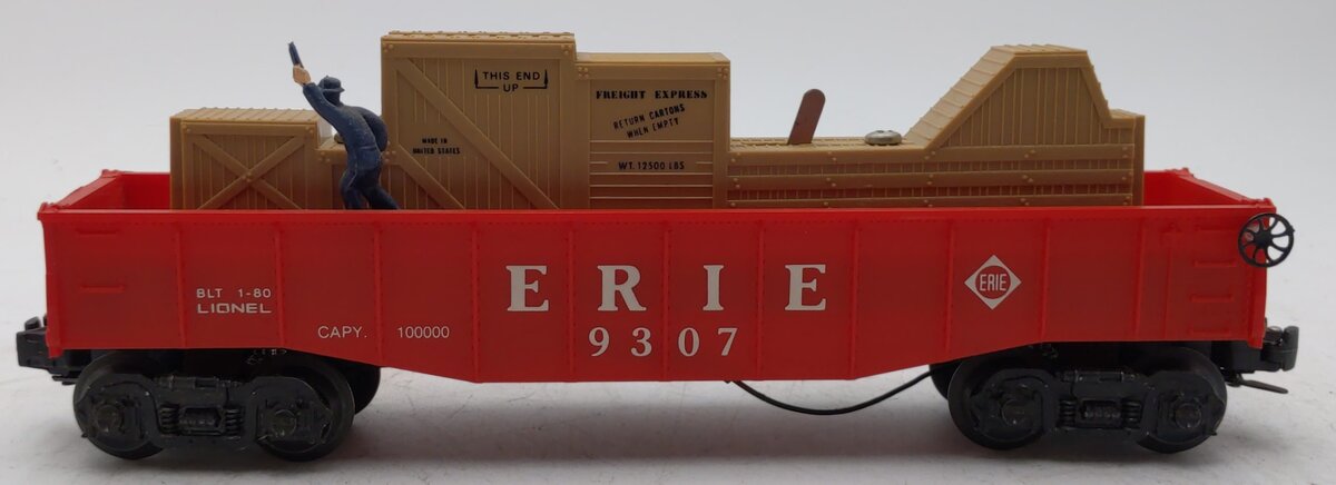 Lionel 6-9307 O Gauge Erie Animated Cop & Hobo Gondola #9307 NIB