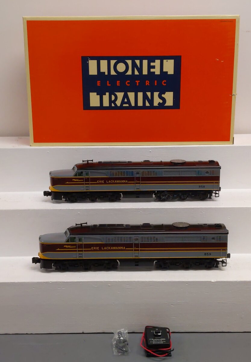 Lionel 6-18116 O Gauge Erie Lackawanna PA AA Diesel Set #858/859 NIB