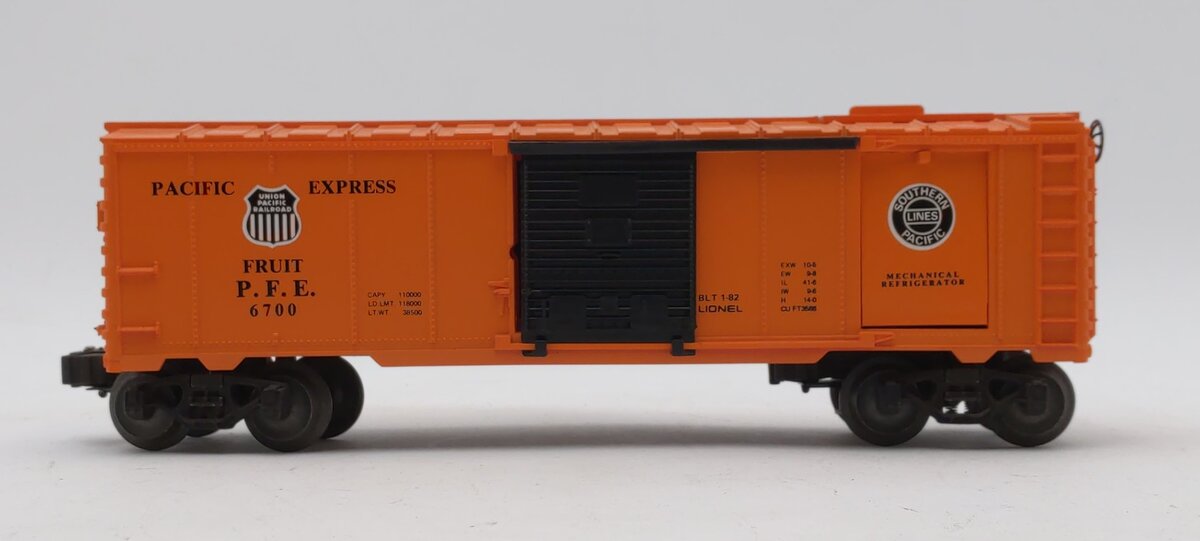 Lionel 6-2306 O Gauge Operating Icing Station w/ PFE Ice Car #6700 LN/Box