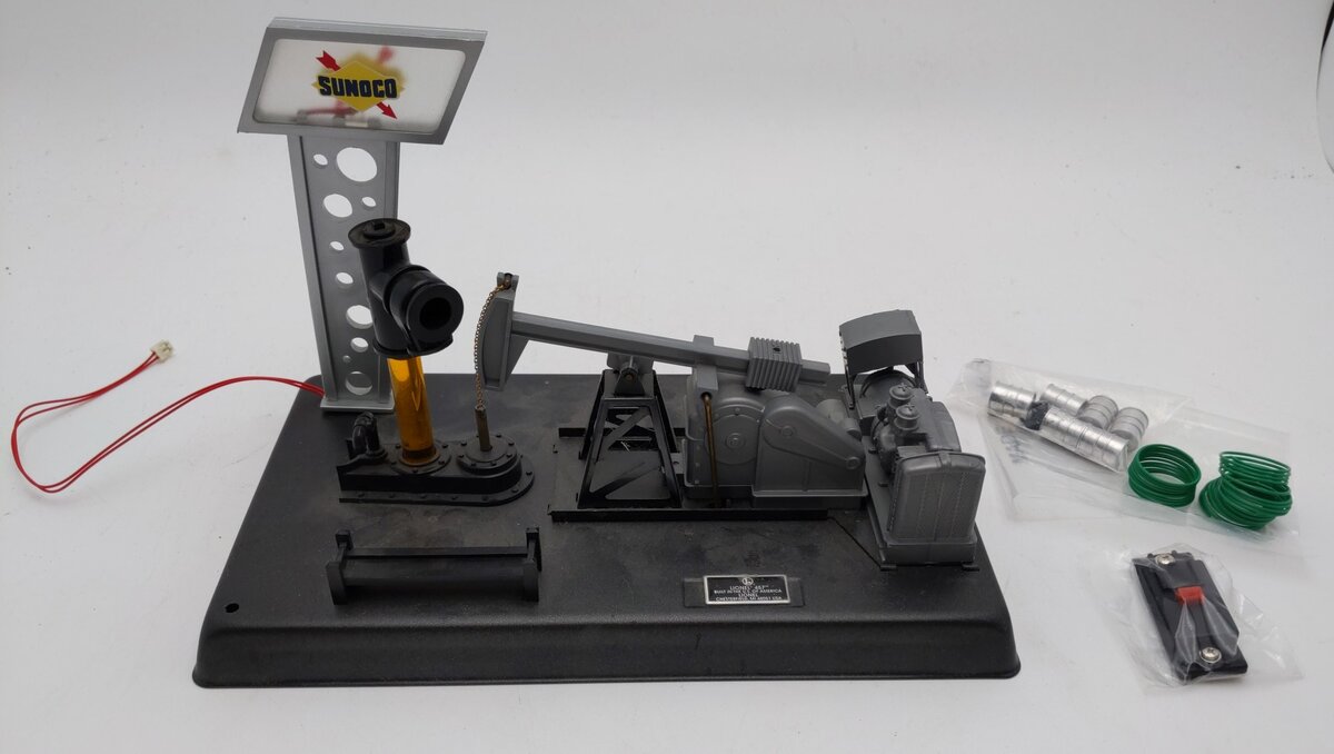 Lionel 6-12945 O Gauge Sunoco Animated Pumping Station #457 LN/Box