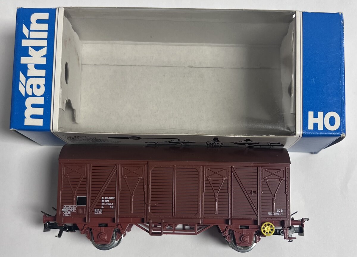 Marklin 4406 HO Scale Closed Goods Van LN/Box