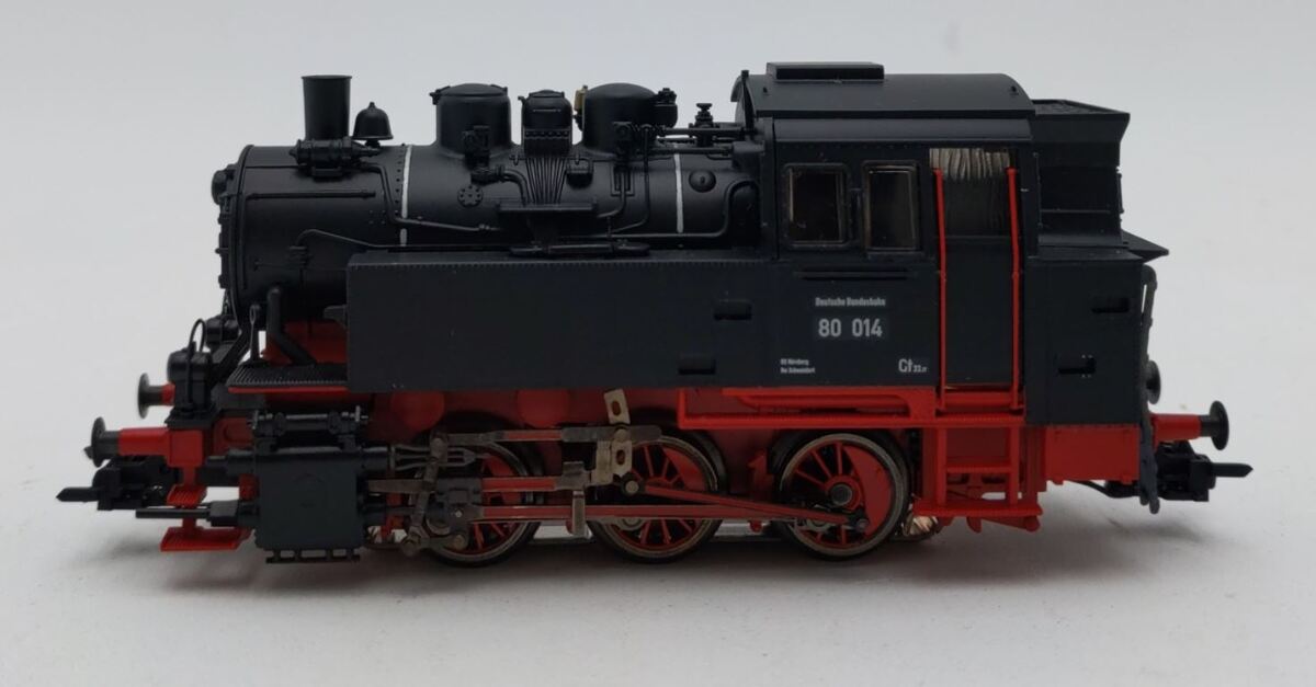 Marklin 37068 HO German Federal Railroad Class 80 Steam Locomotive #80 014
