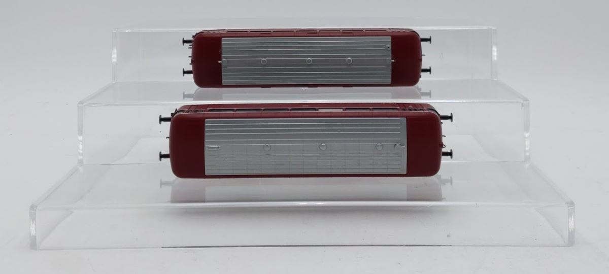 Marklin 39978 HO German Federal Railroad Class VT 98.9 Powered Rail Car