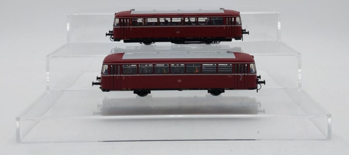 Marklin 39978 HO German Federal Railroad Class VT 98.9 Powered Rail Car