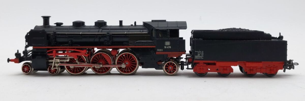 Marklin 37183 HO German State Railroad Company (DRG) 4-6-2 Steam Locomotive