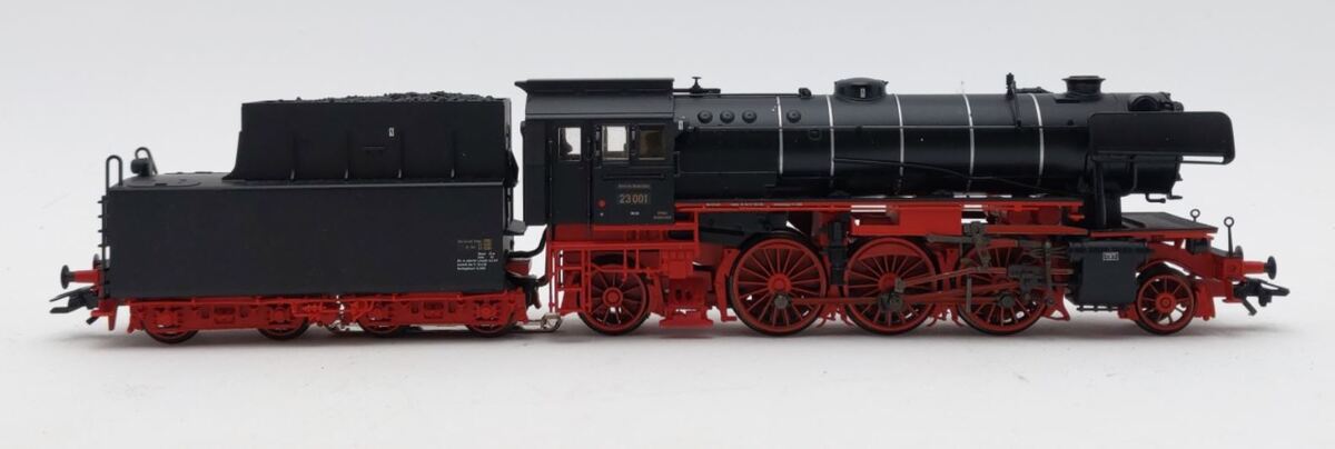 Marklin 39230 CL 23 Steam Locomotive Tender Sound DB