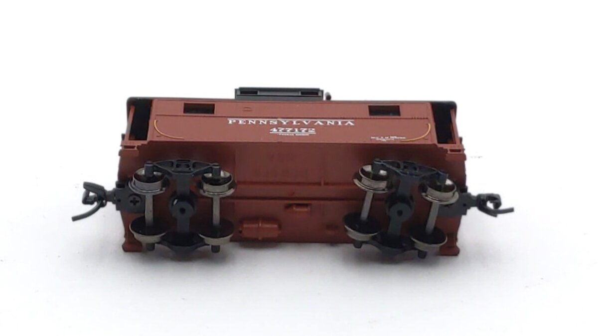 Bowser 37897 N Pennsylvania N5 Caboose Early Scheme Black Roof #477172