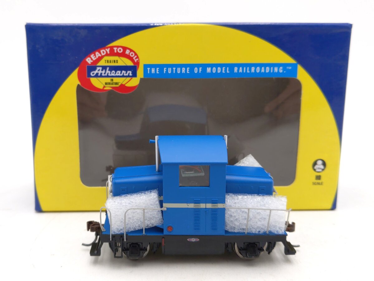 Athearn 89556 HO Blue/Stripe EMD Model 40 Diesel Locomotive