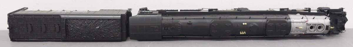 Lionel 6-28029 O UP Big Boy 4-8-8-4 Articulated Steam Engine & Tender #4006 EX/Box