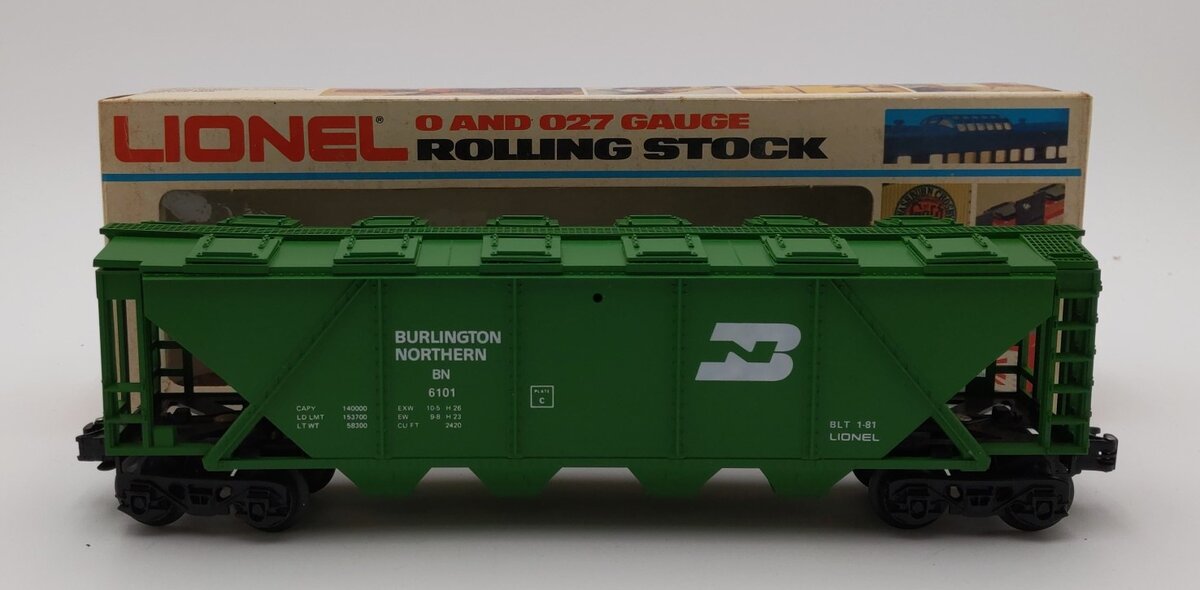 Lionel 6-6101 O Gauge Burlington Northern Covered Hopper EX/Box