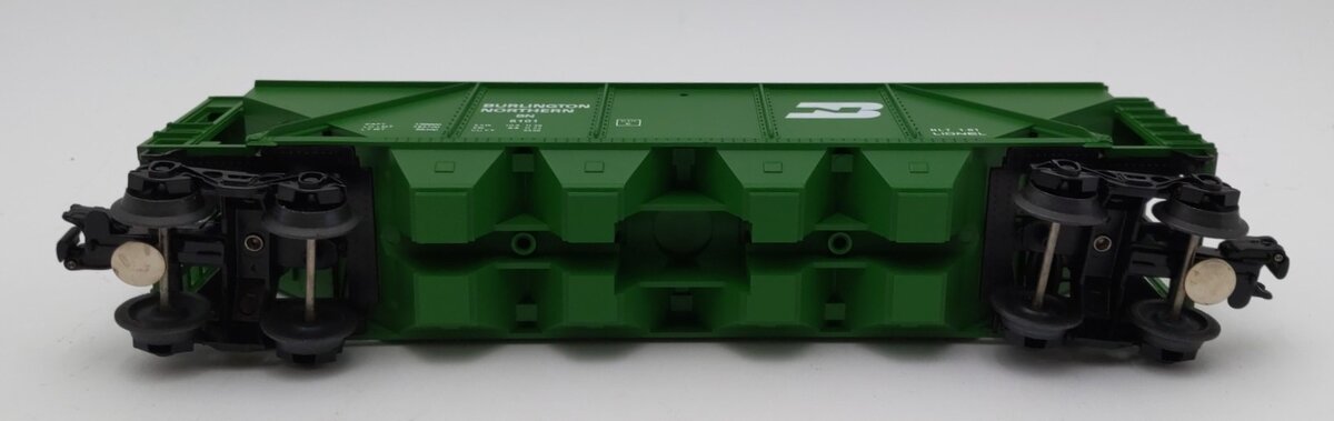 Lionel 6-6101 O Gauge Burlington Northern Covered Hopper EX/Box