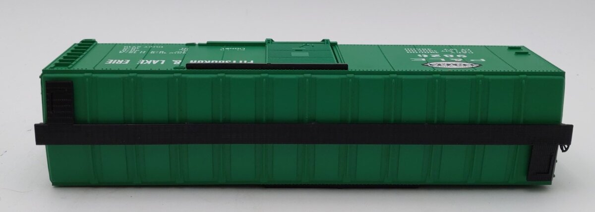Lionel 6-9826 O Gauge New York Central Pittsburgh & Lake Erie Box Car