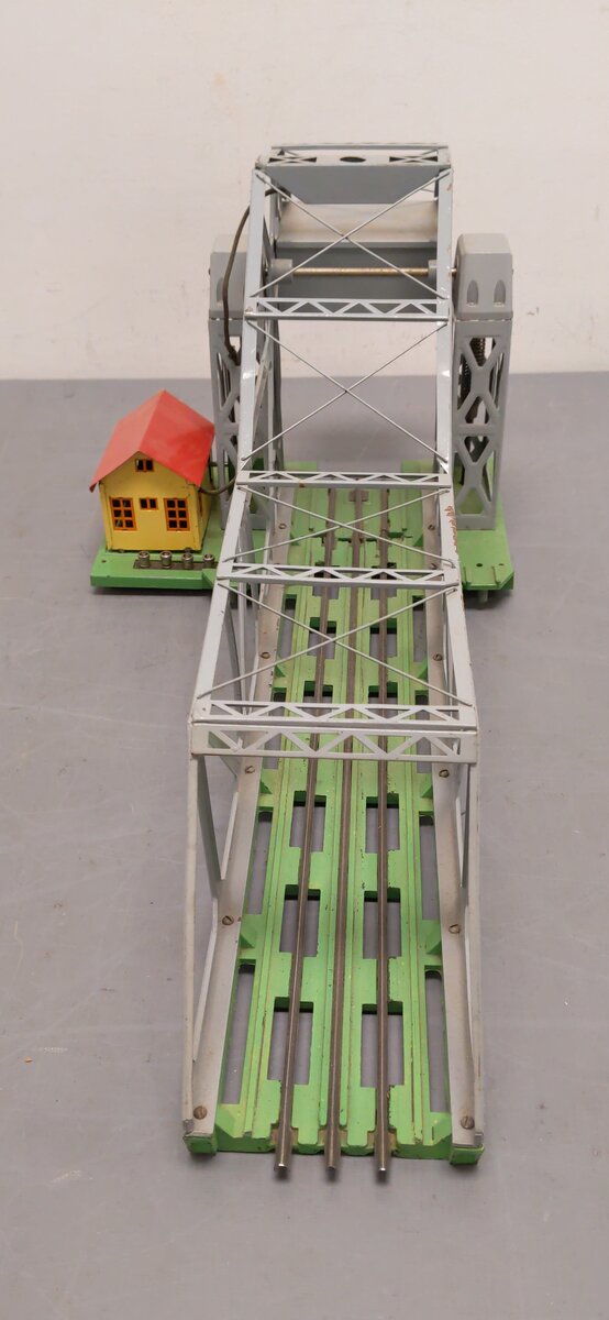 Lionel 313 Vintage O Gray Operating Bascule Bridge VG
