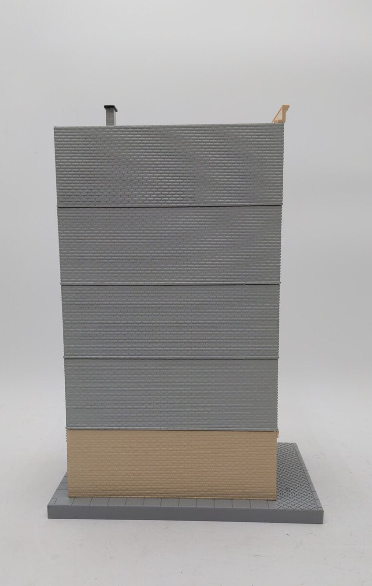 MTH 30-90556 O Grand Hotel 5-Story Hotel with Blinking Sign