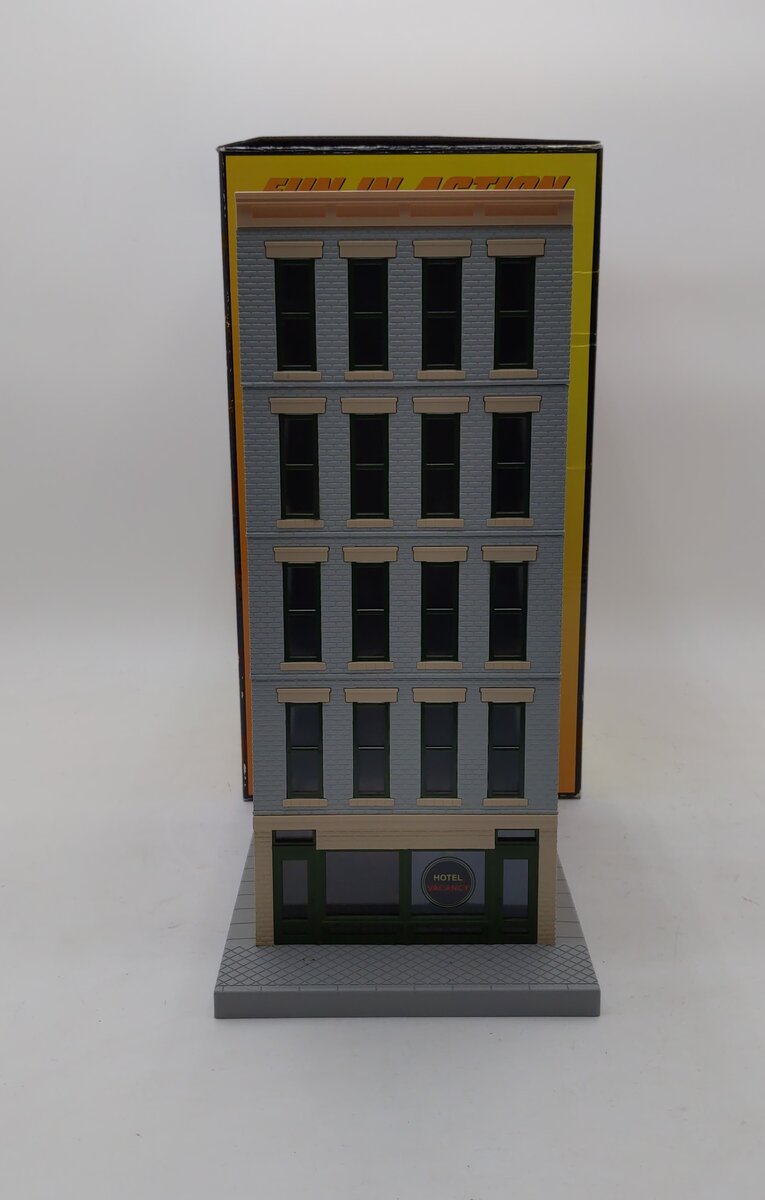 MTH 30-90556 O Grand Hotel 5-Story Hotel with Blinking Sign