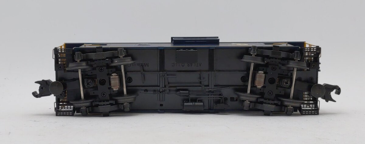 Atlas 6602-1 O Gauge Chesapeake & Ohio Extended Vision Caboose #3288 3-Rail NIB