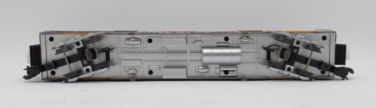 MTH 30-68127 O Union Pacific 60'' Streamlined Baggage Car #5769