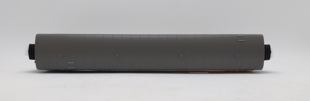 MTH 30-68127 O Union Pacific 60'' Streamlined Baggage Car #5769