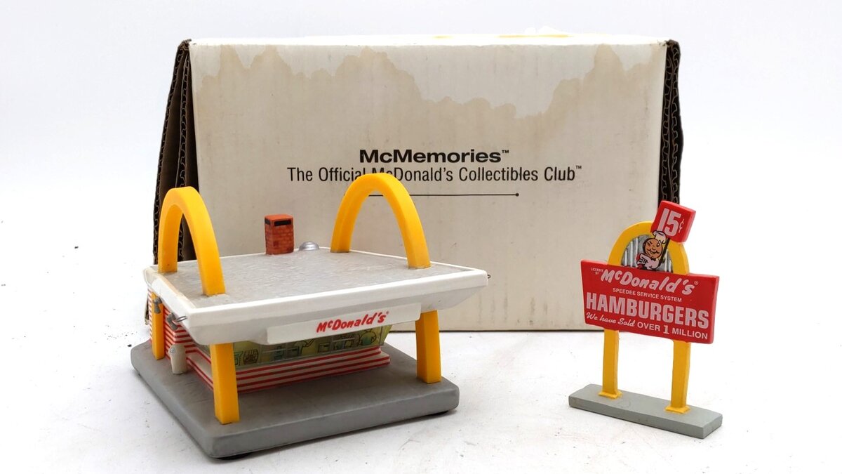 Hawthorne Village 31901 McDonald's Classic Ceramic Restaurant EX/Box