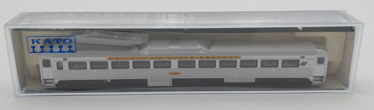Kato 106-3010 N Scale C&NW Budd RDC-1 #9933 & RDC2 #9935 Set