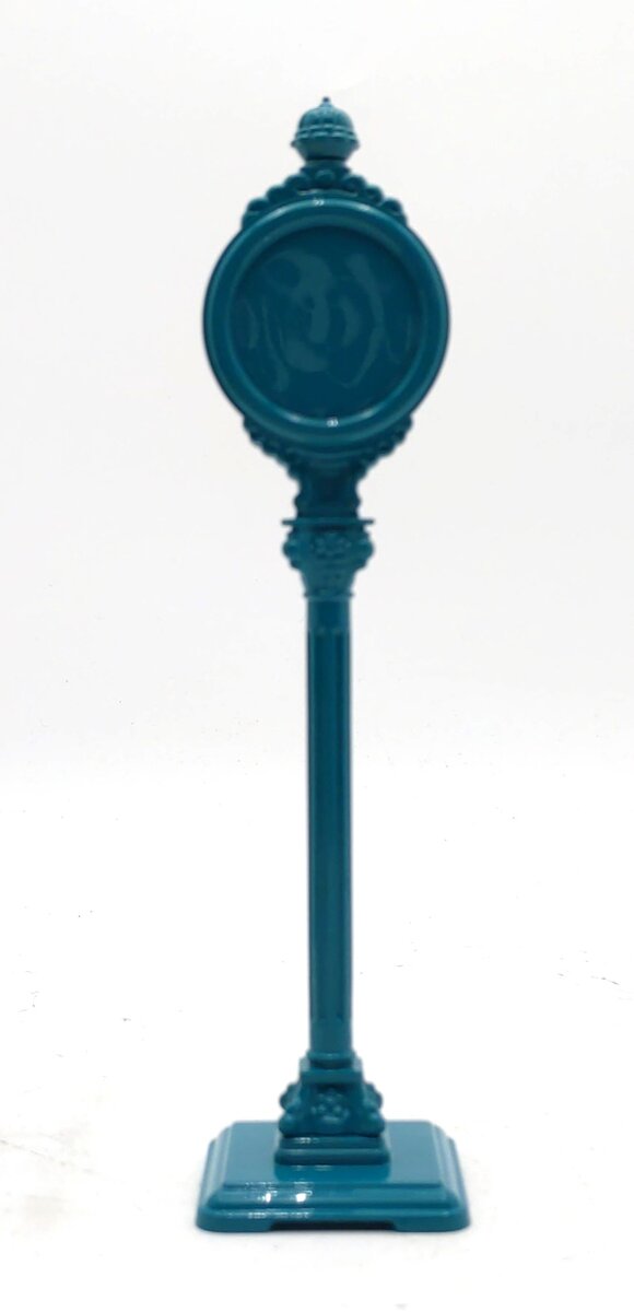 MTH 30-1072 O Gauge Operating Street Clock LN/Box