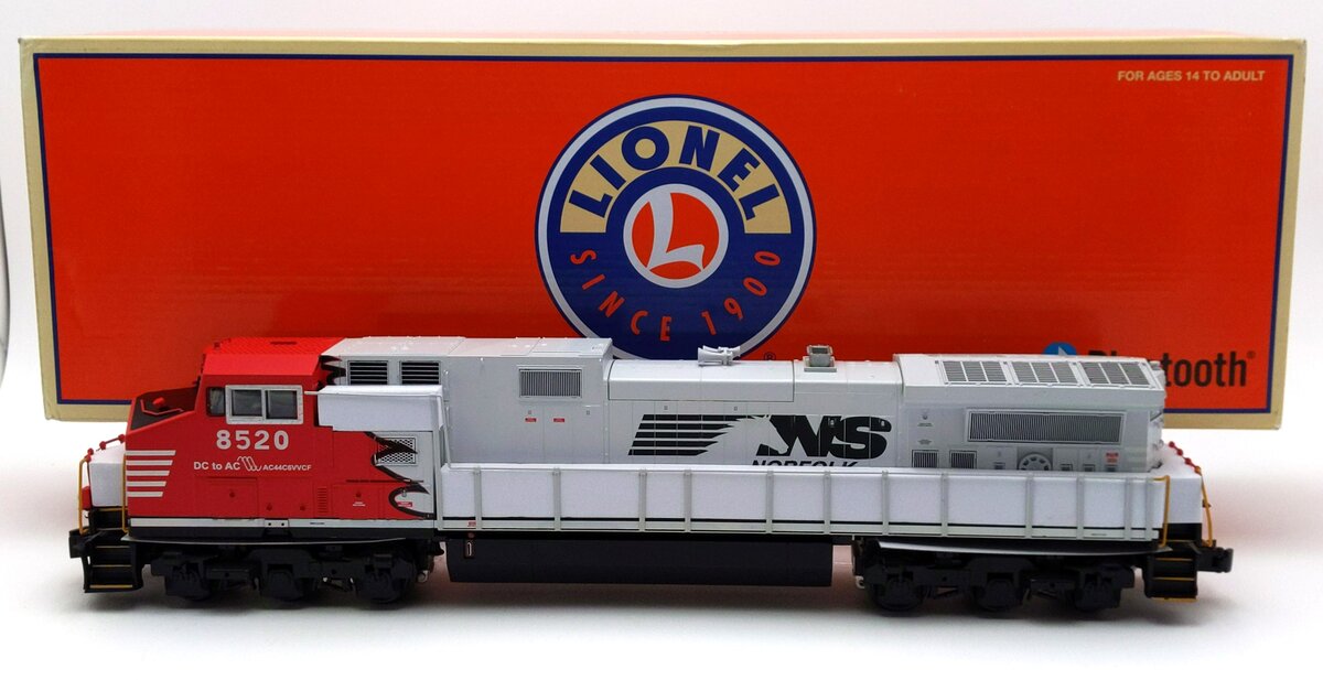 Lionel 1933630 O Norfolk Southern Legacy C44-9W Diesel Locomotive #8520