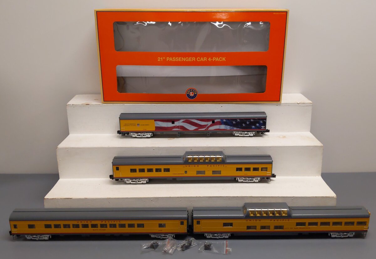 Lionel 2327270 O Union Pacific Excursion 21" Passenger Car (Set of 4)
