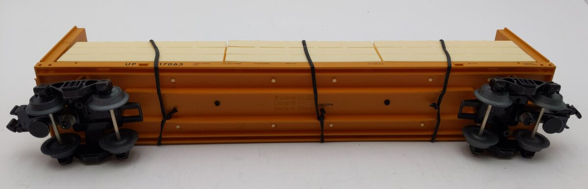 Lionel 2043074 O Union Pacific Standard Centerbeam Flat Car #217063