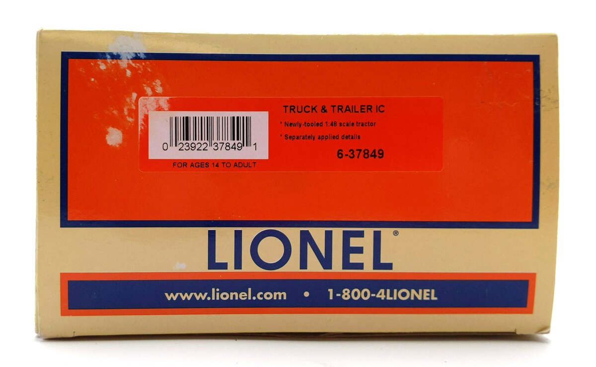 Lionel 6-37849 Santa Fe Piggyback Tractor Trailer