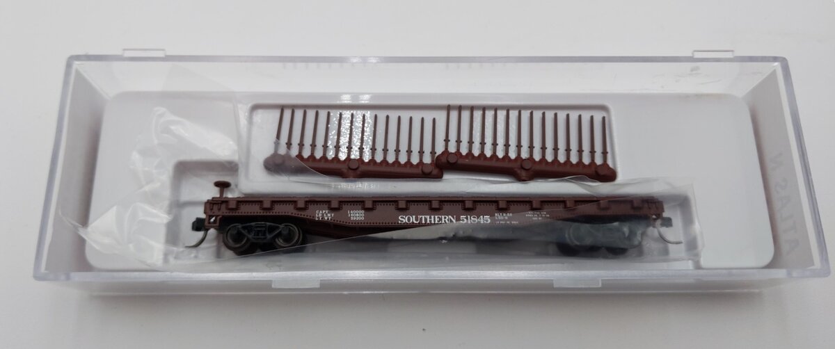 Atlas 50005572 N Southern Trainman Flatcar with Stakes #51845