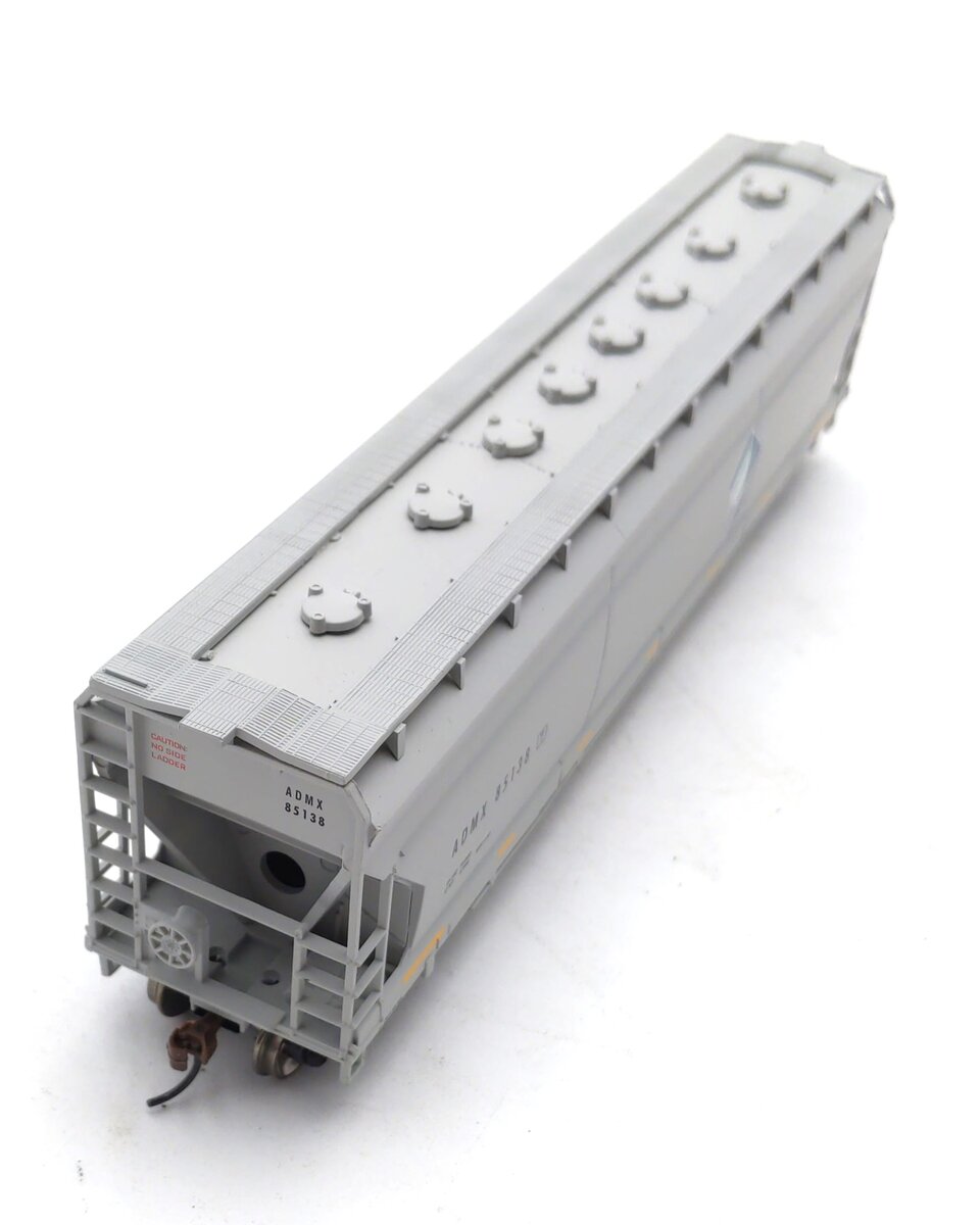 Athearn 14620 HO Scale  ADM Centerflow Hopper #85138 LN/Box