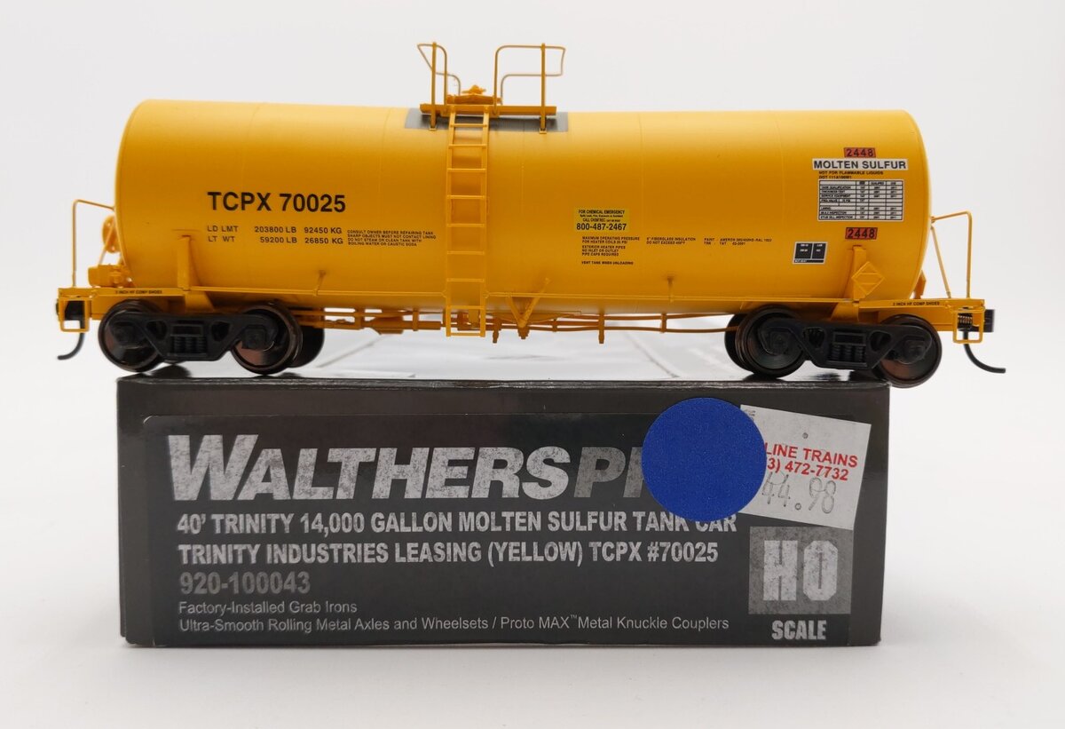 Walthers 920-100043 HO Trinity Industries Leasing 40' Trinity Tank Car #70025